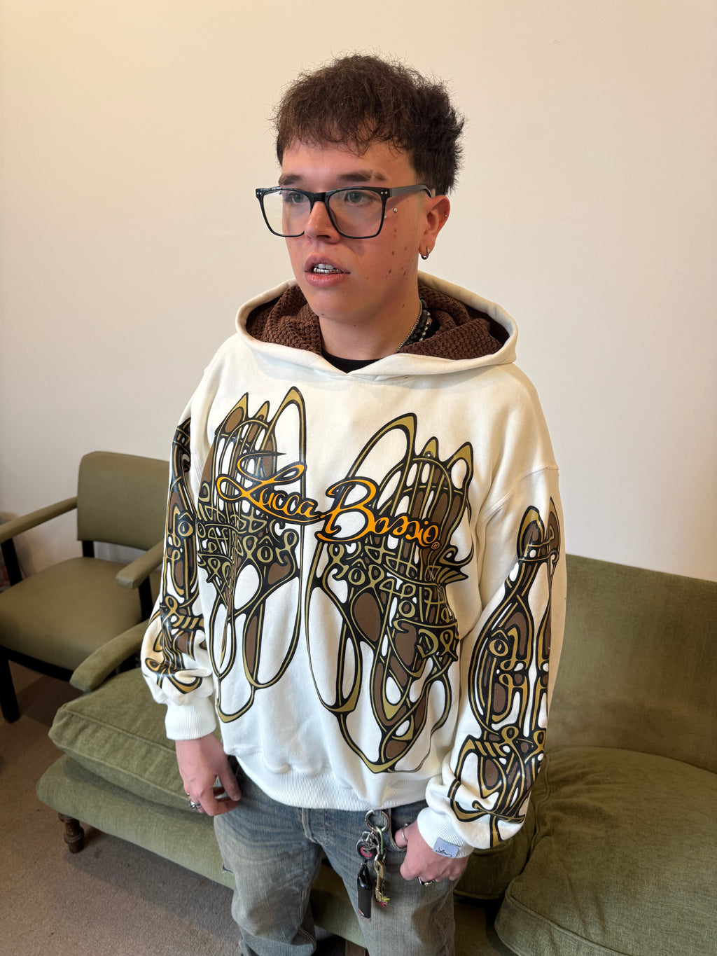 Hoodie "Nudos de Archibald" (Blanco/Crema) - M.V.