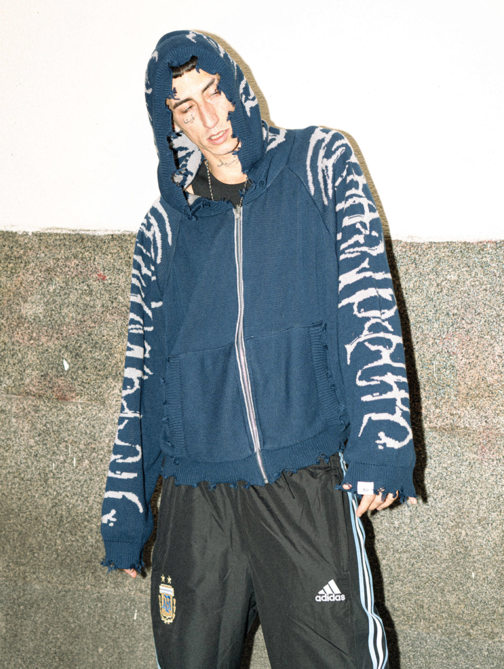Hoodie Zip Tejido Reversible "Huesos" Rotten x Bossio (Marino x Gris)