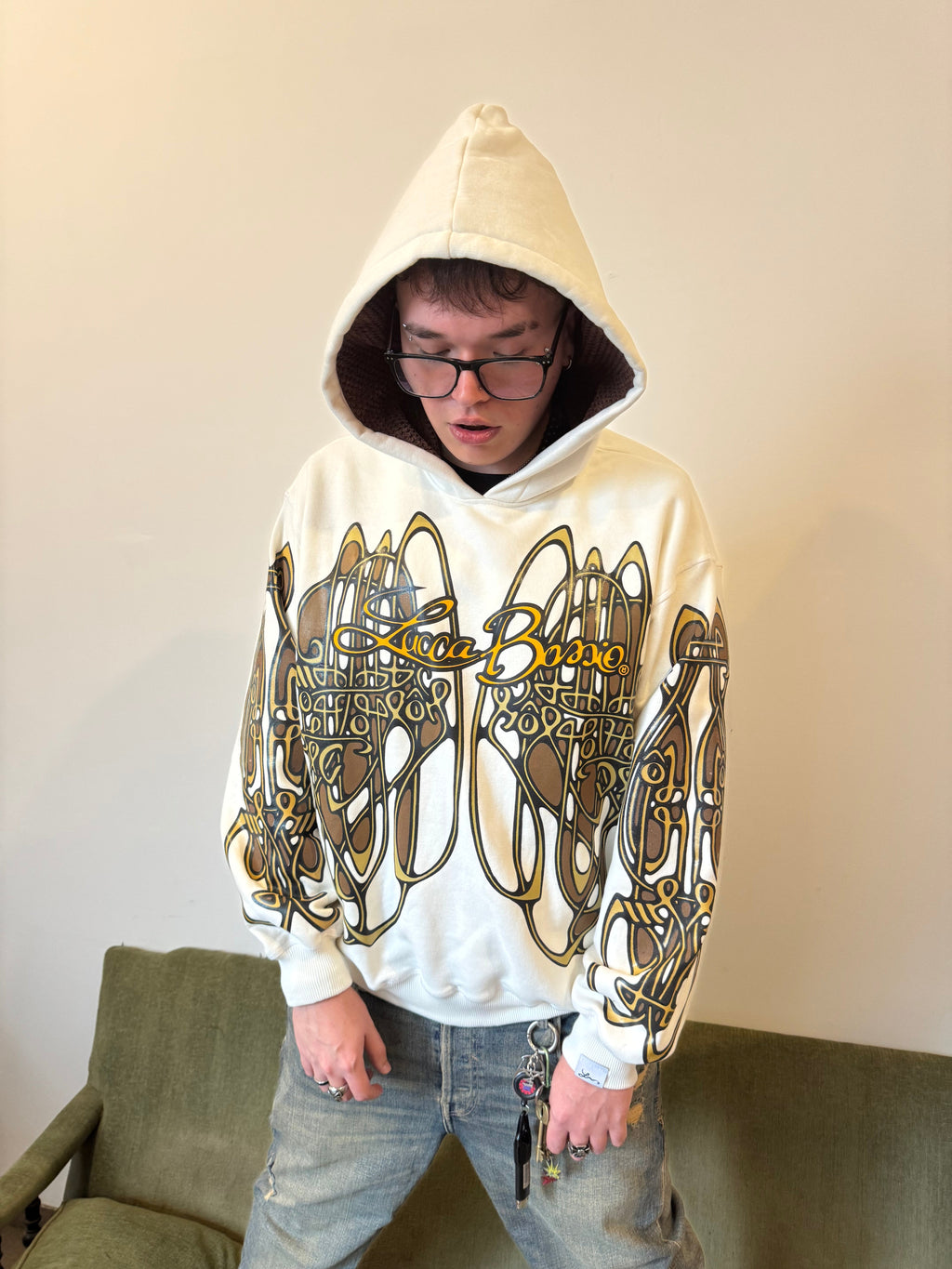 Hoodie "Nudos de Archibald" (Blanco/Crema) - M.V.