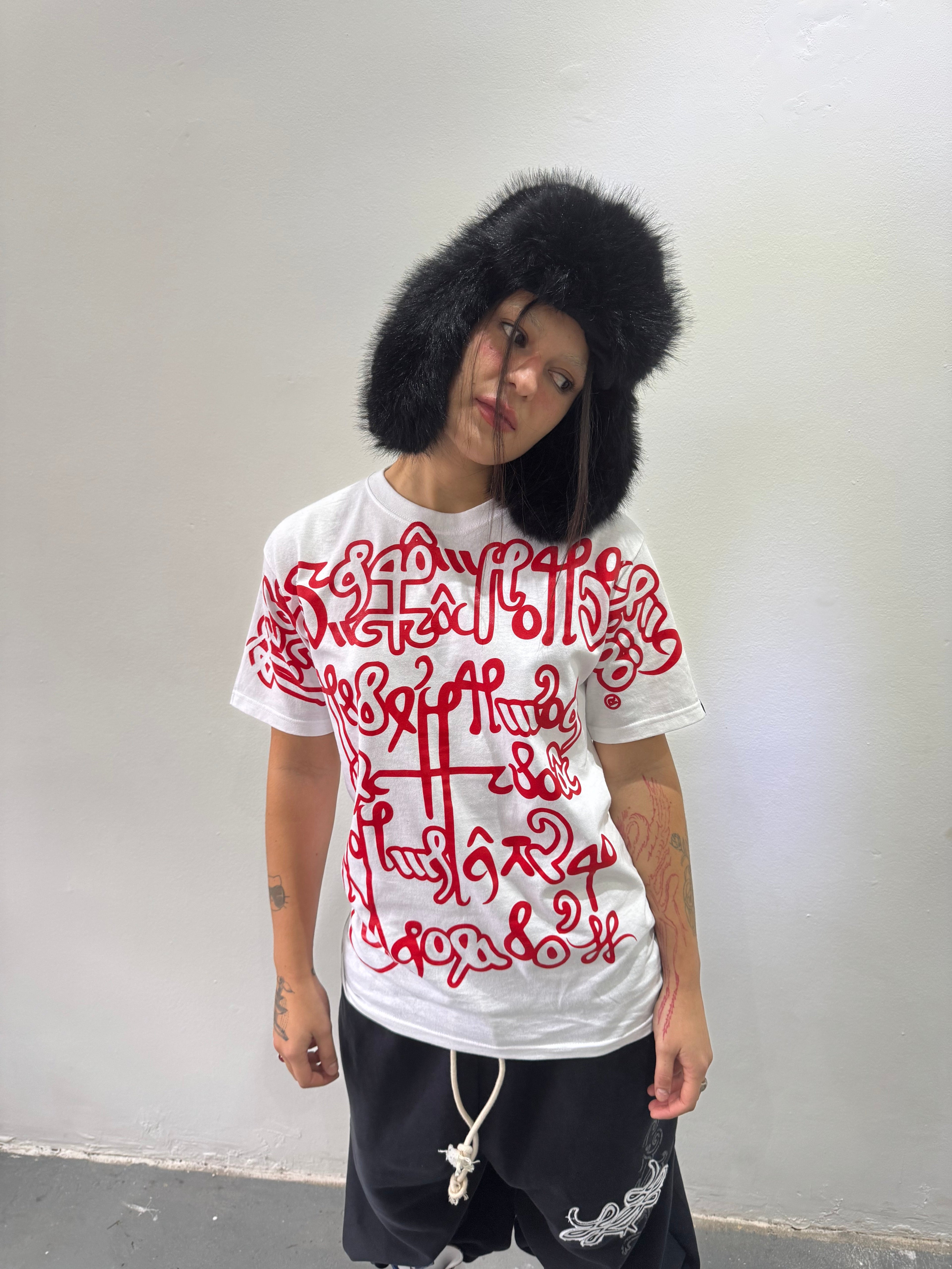 Remera Full Print "Escrituras" (Blanca) - M.V.