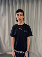 Remera "Monograma" (Negro)