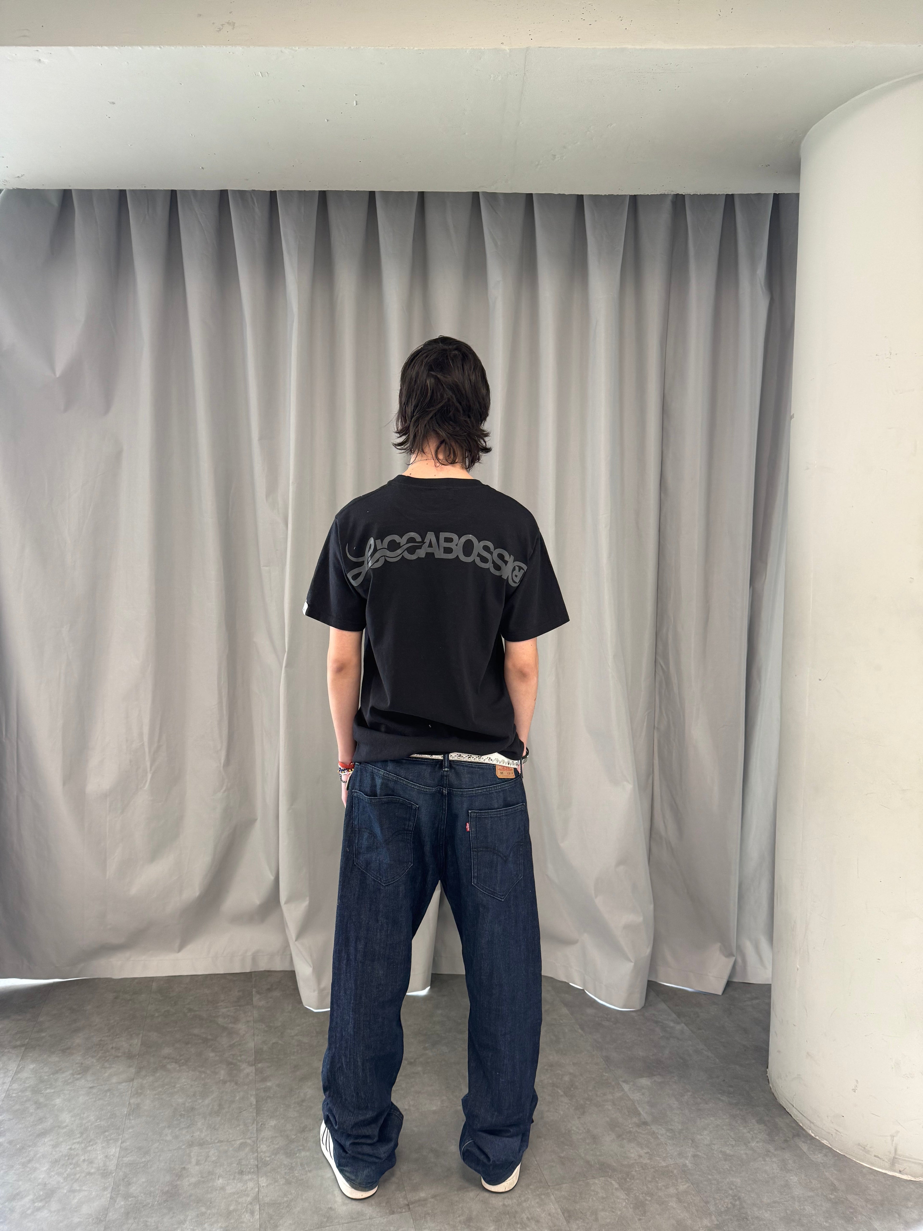 Remera "Monograma" (Negro)